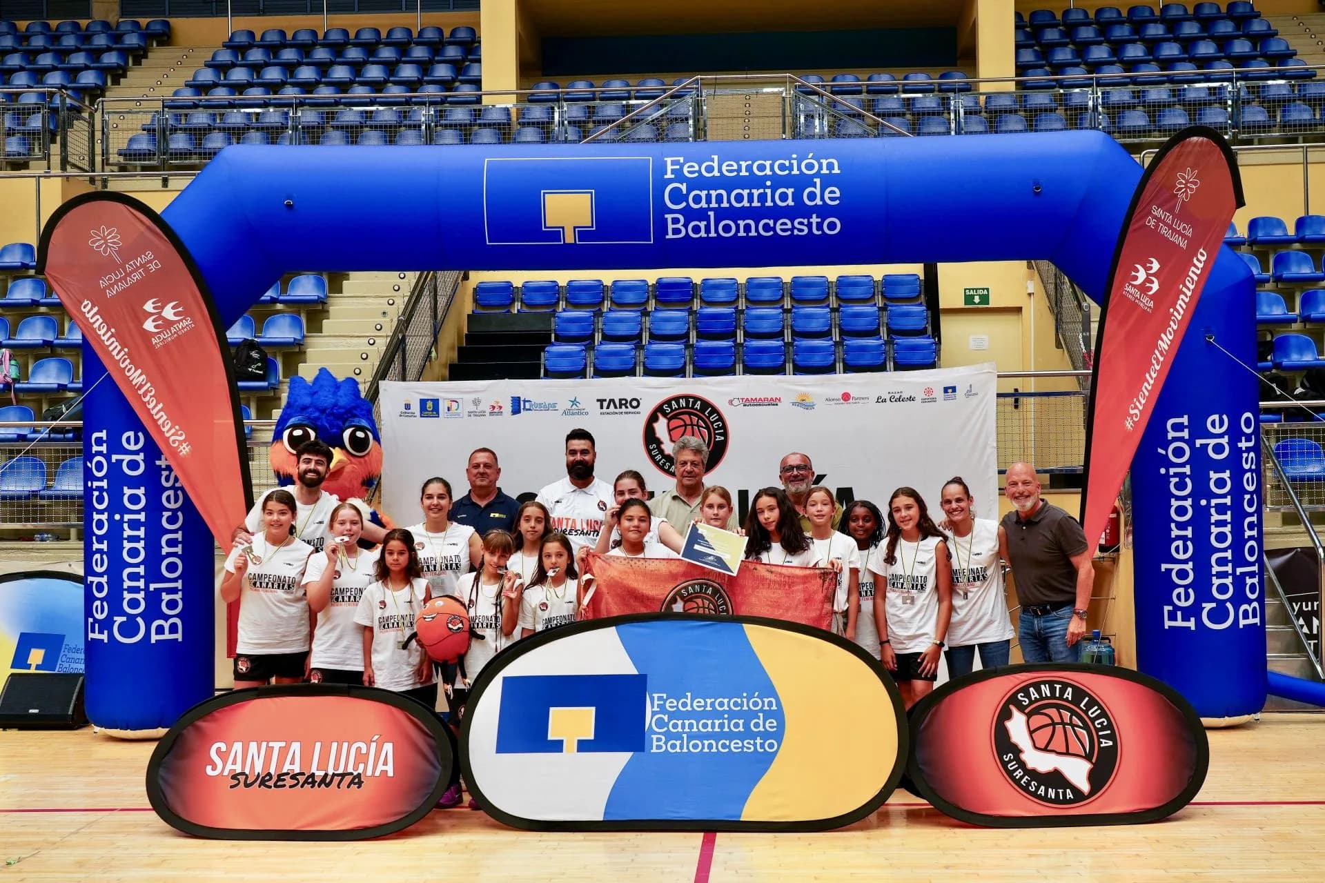 EL PREMINI FEMENINO DE SANTA LUCÍA SURESANTA FINALIZA OCTAVO DE CANARIAS